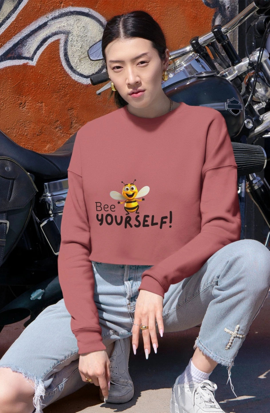 Women's Midweight Crop Sweatshirt "Bee Yourself"